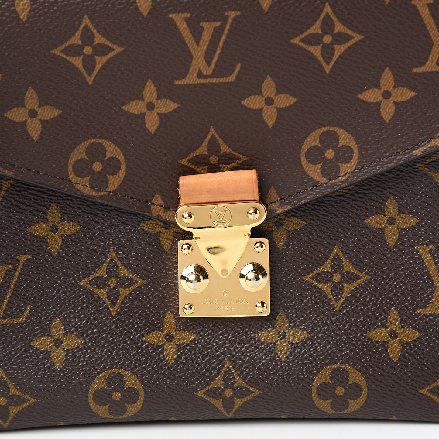 Monogram Pochette Metis