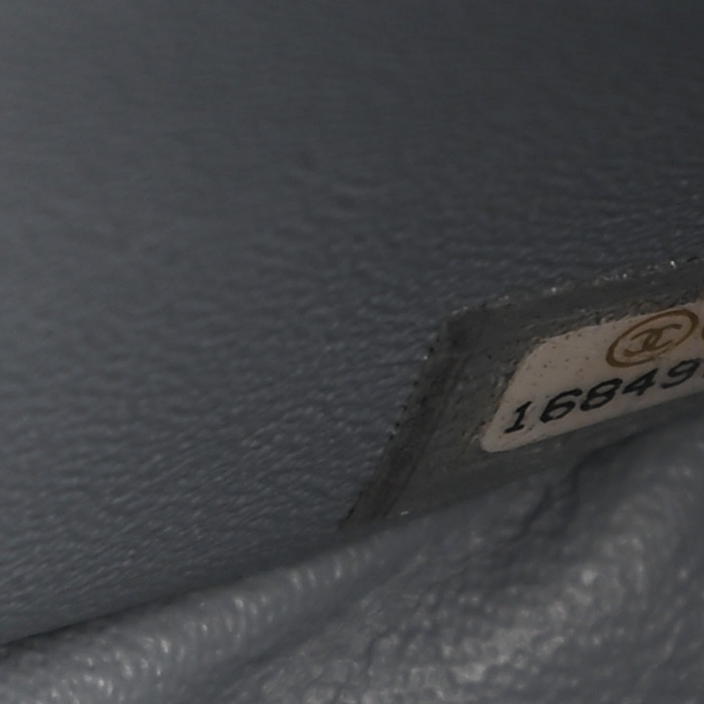 Iridescent Caviar Quilted Maxi Double Flap Grey