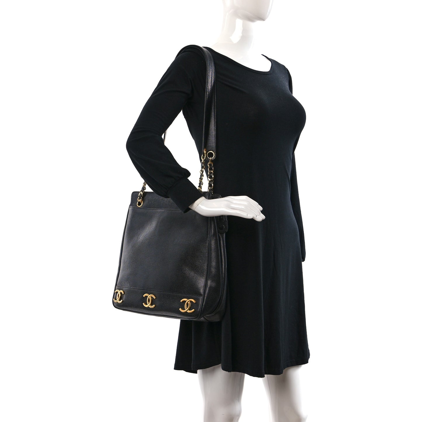 Caviar Triple CC Shoulder Bag Black