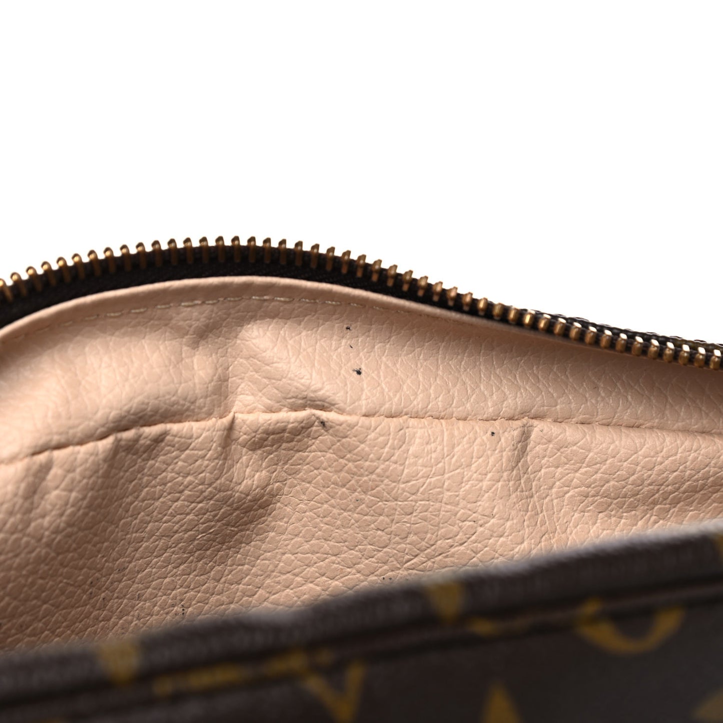 Monogram Trousse Toilette 23