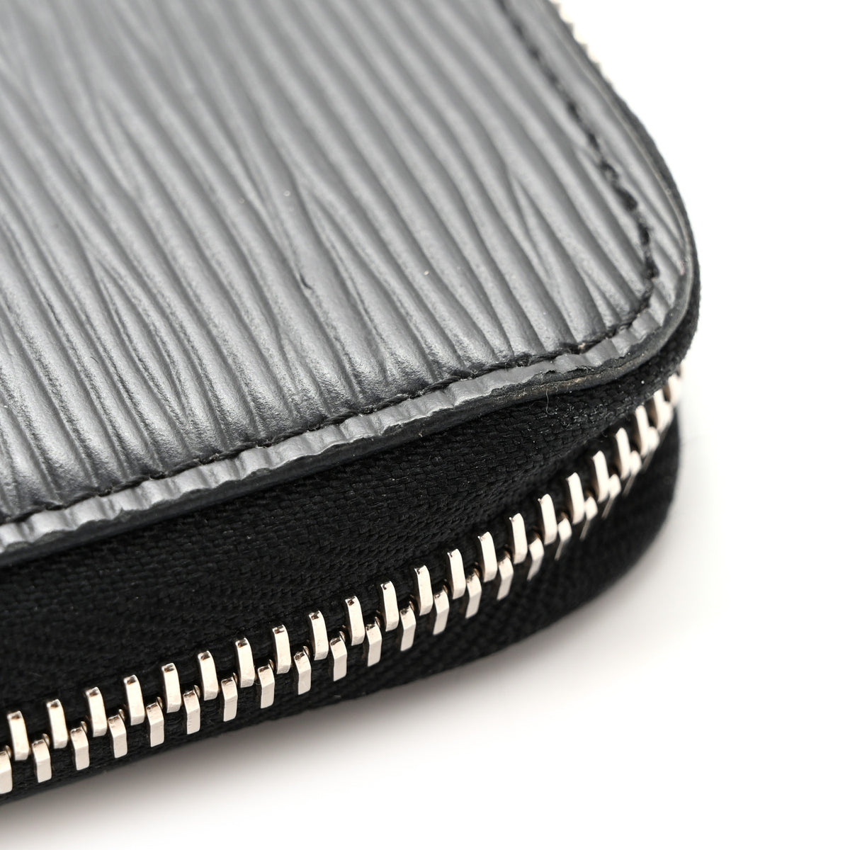 Louis Vuitton Epi Zippy Wallet Black 12 of 14