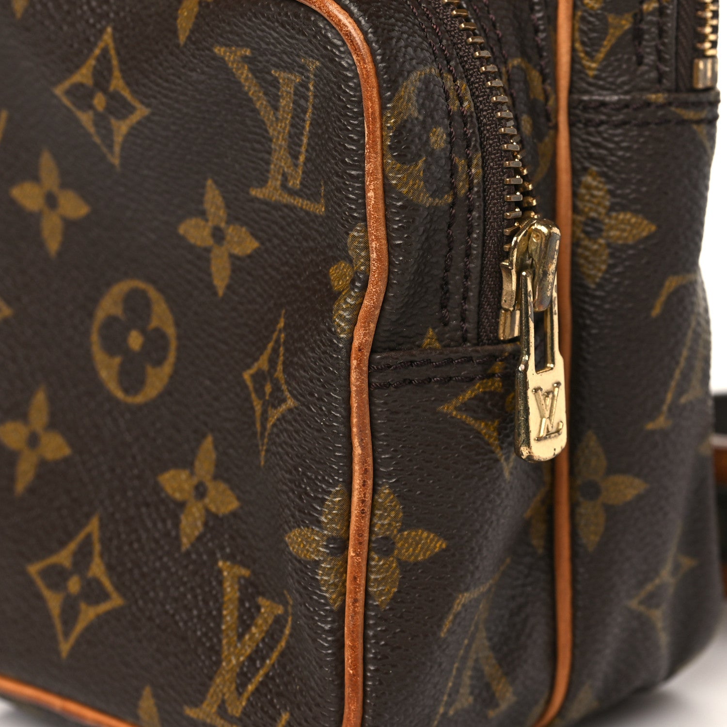 Louis Vuitton Monogram Amazone PM 12 of 12