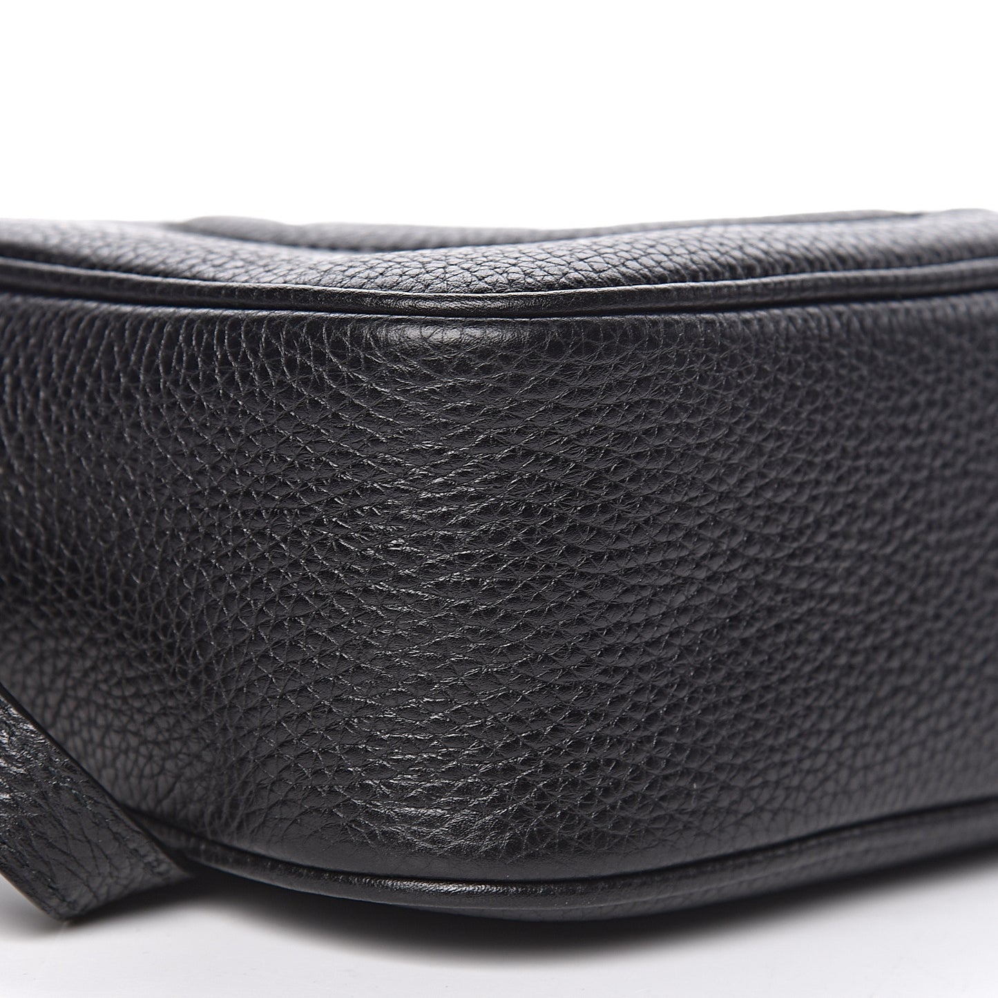 Pebbled Calfskin Small Soho Disco Bag Black