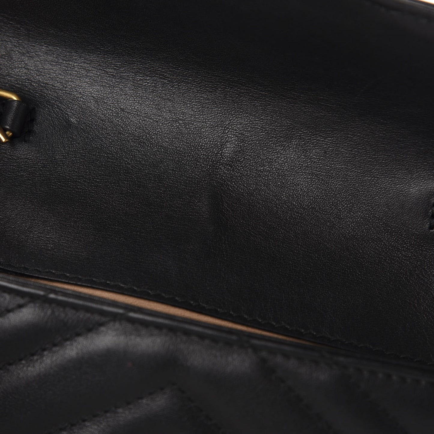 Calfskin Matelasse Super Mini GG Marmont Shoulder Bag Black