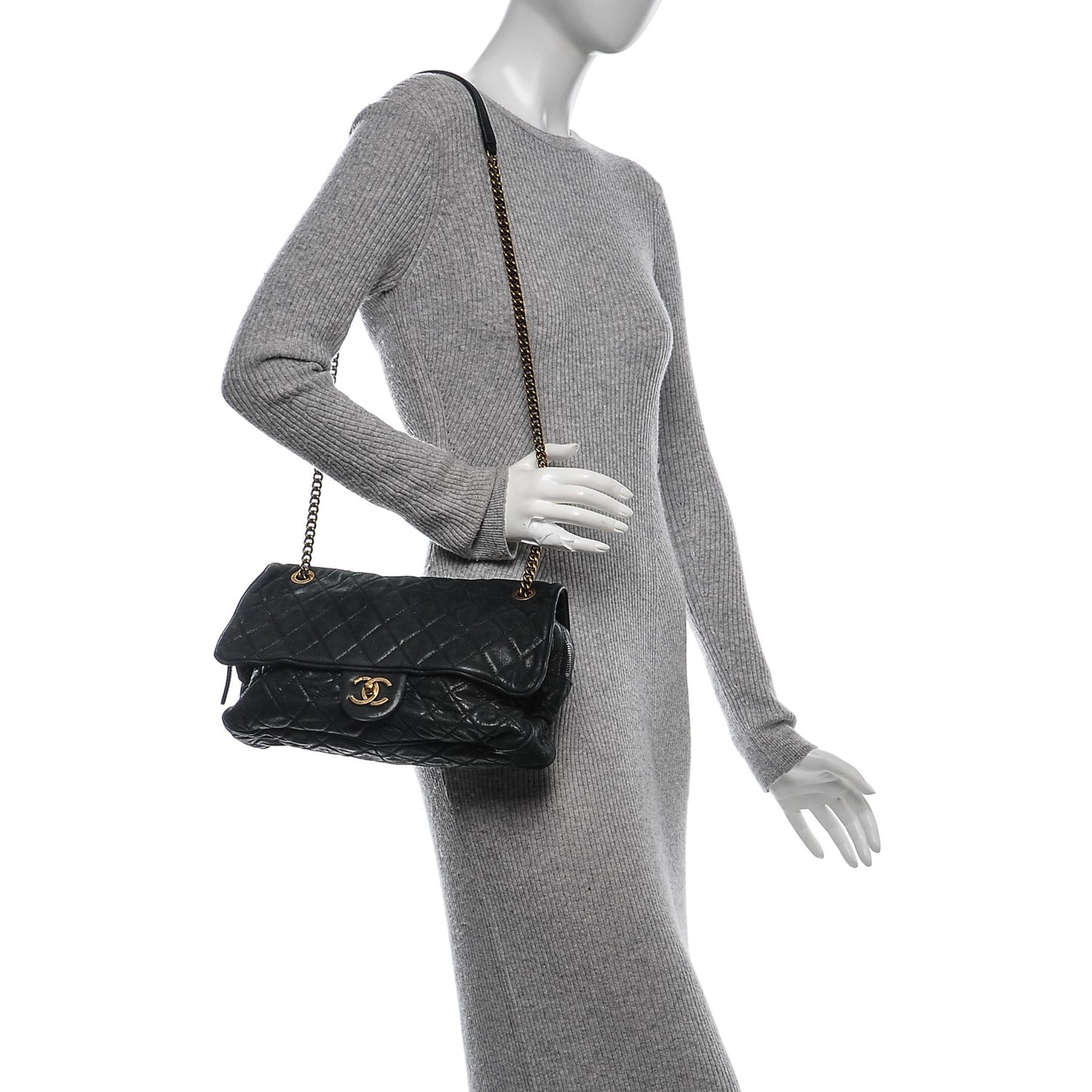 Iridescent Calfskin Quilted Large Shiva Flap Black