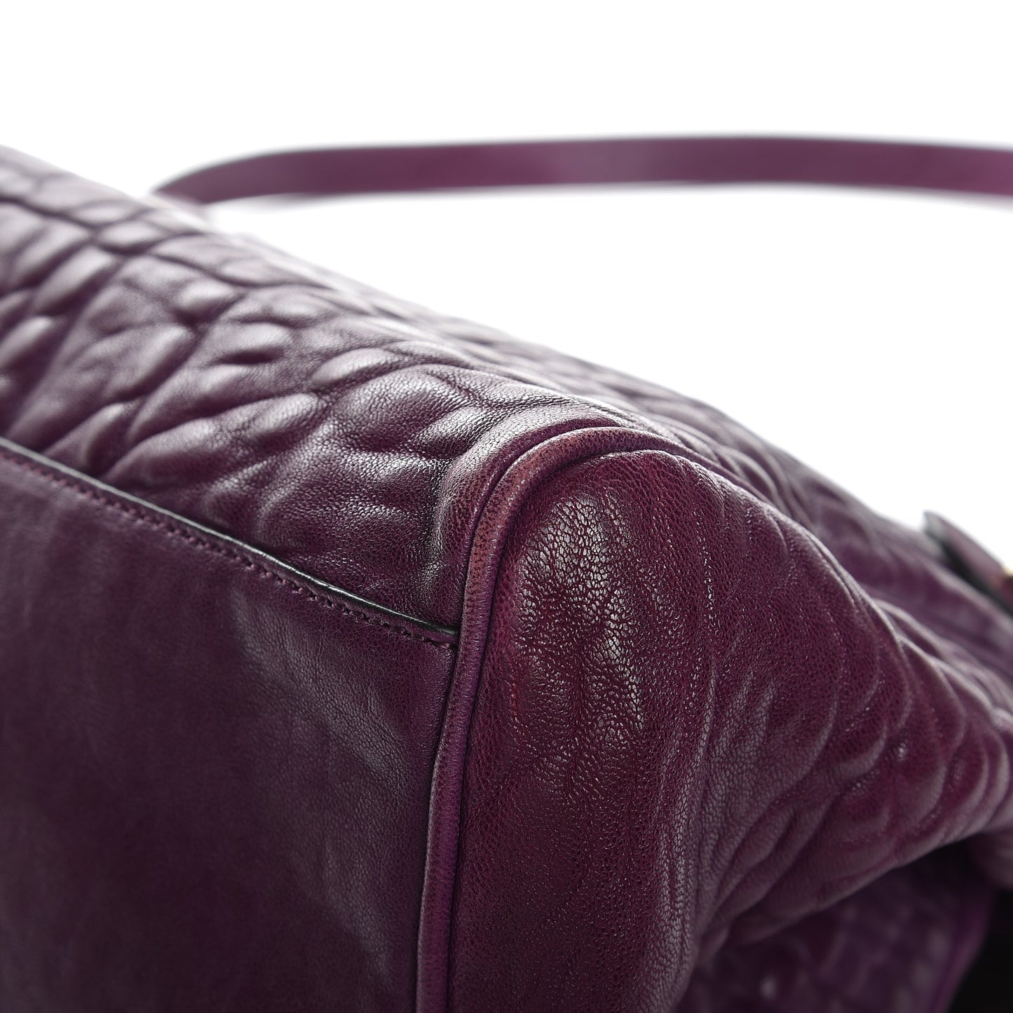 Large Grain Nappa Medium Alexa Eggplant