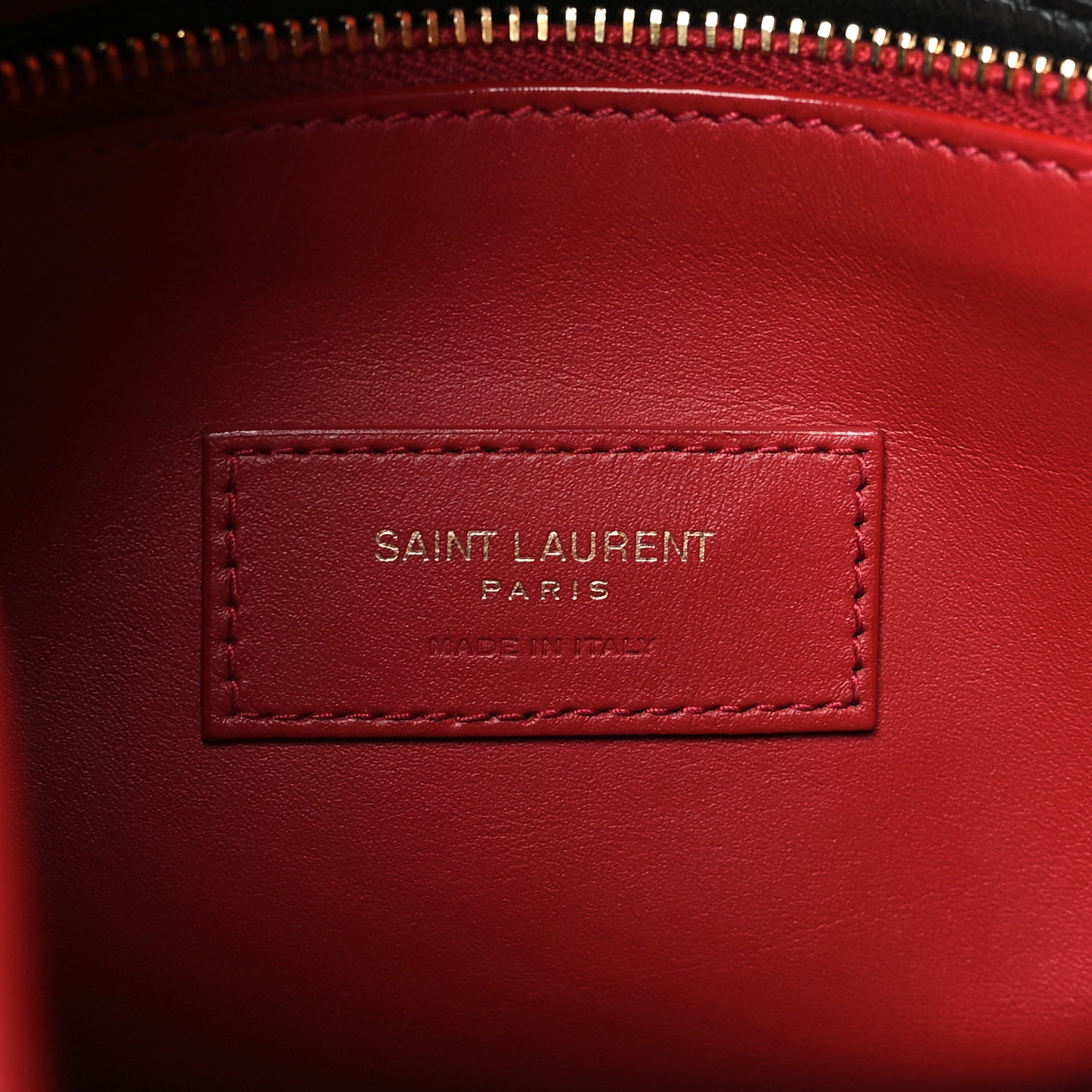 Grained Calfskin Small Le 5 A 7 Soft Hobo Rouge Legion