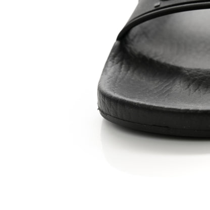 Gucci Rubber GG Monogram Perforated Womens Slide Sandals 40 Black 9 of 10