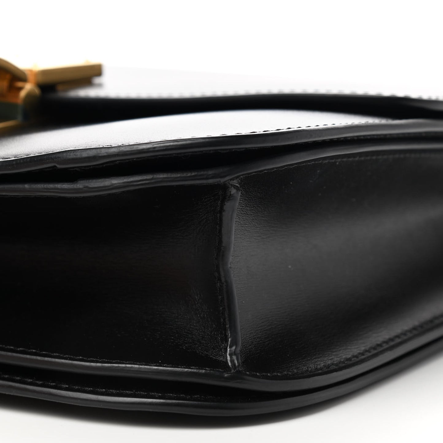 Box Calfskin Medium Classic Box Flap Bag Black
