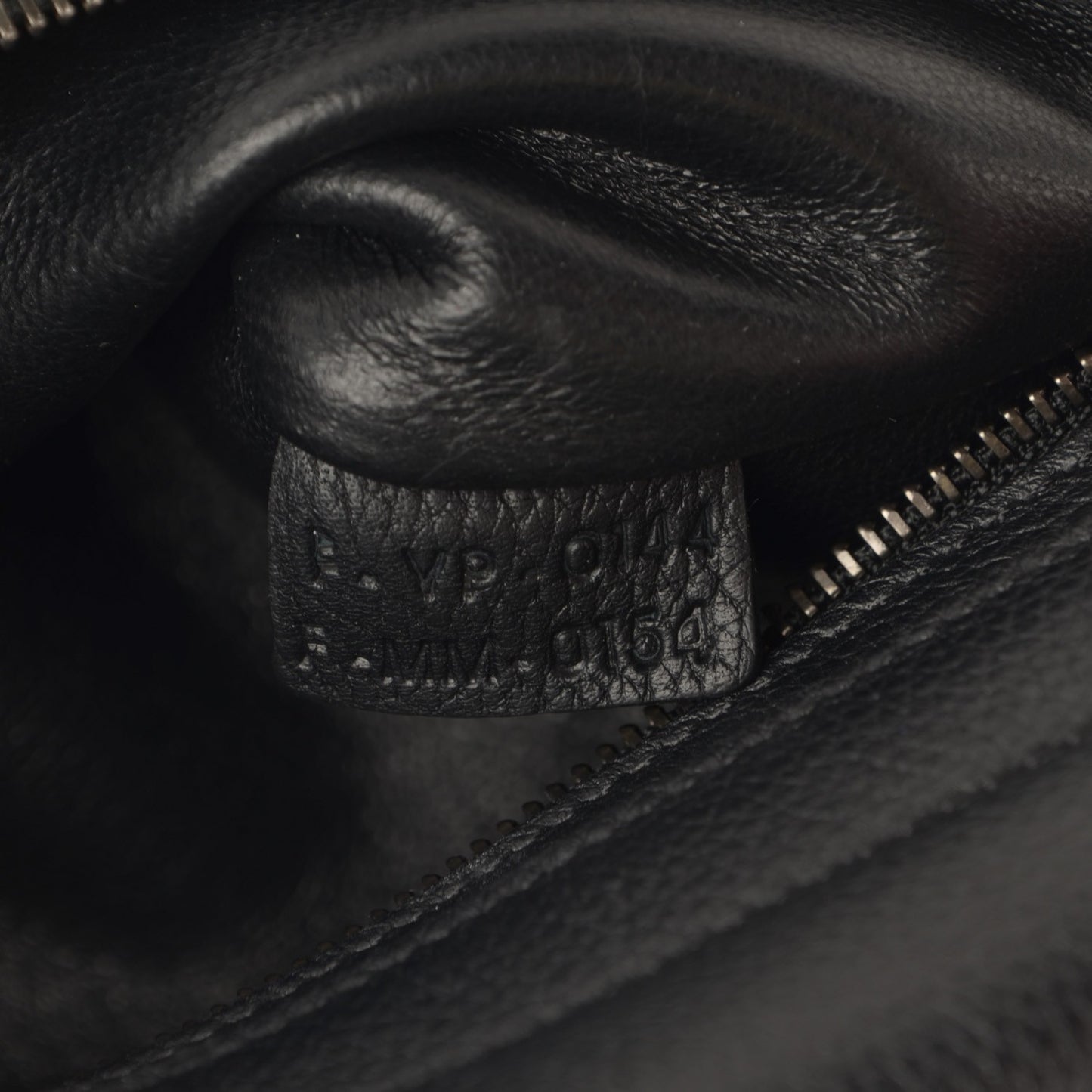 Drummed Calfskin Suede Small Trapeze Black