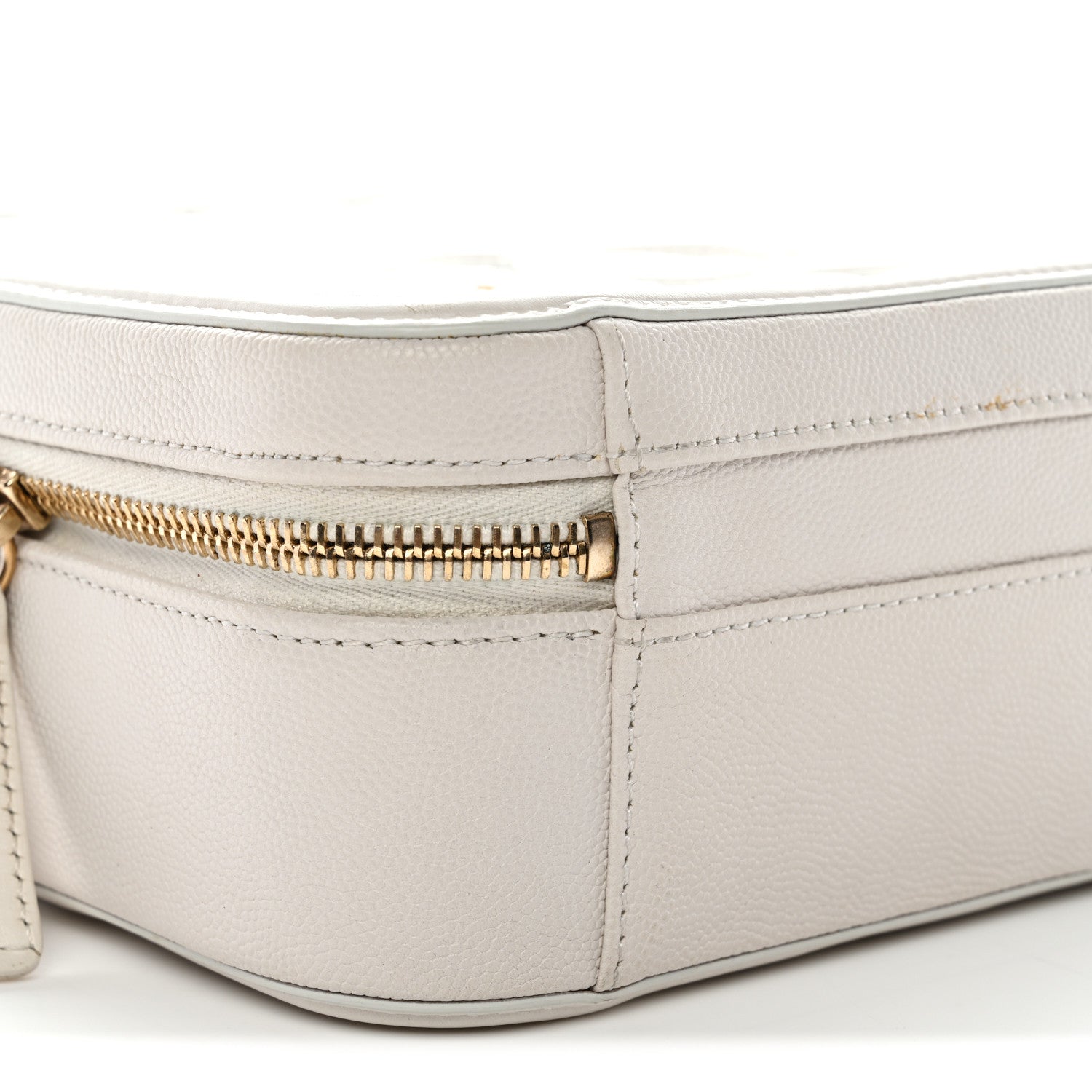 Chanel Caviar Quilted Medium CC Filigree Vanity Case White 10 of 11