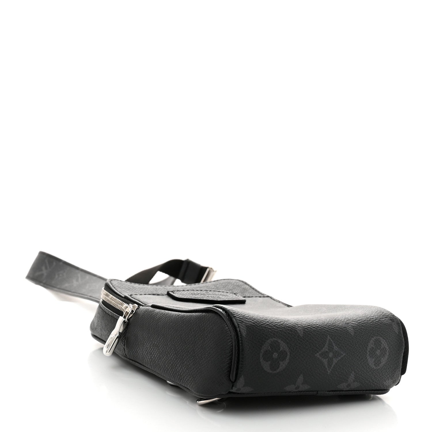 Louis Vuitton Taigarama Outdoor Slingbag Black 4 of 9