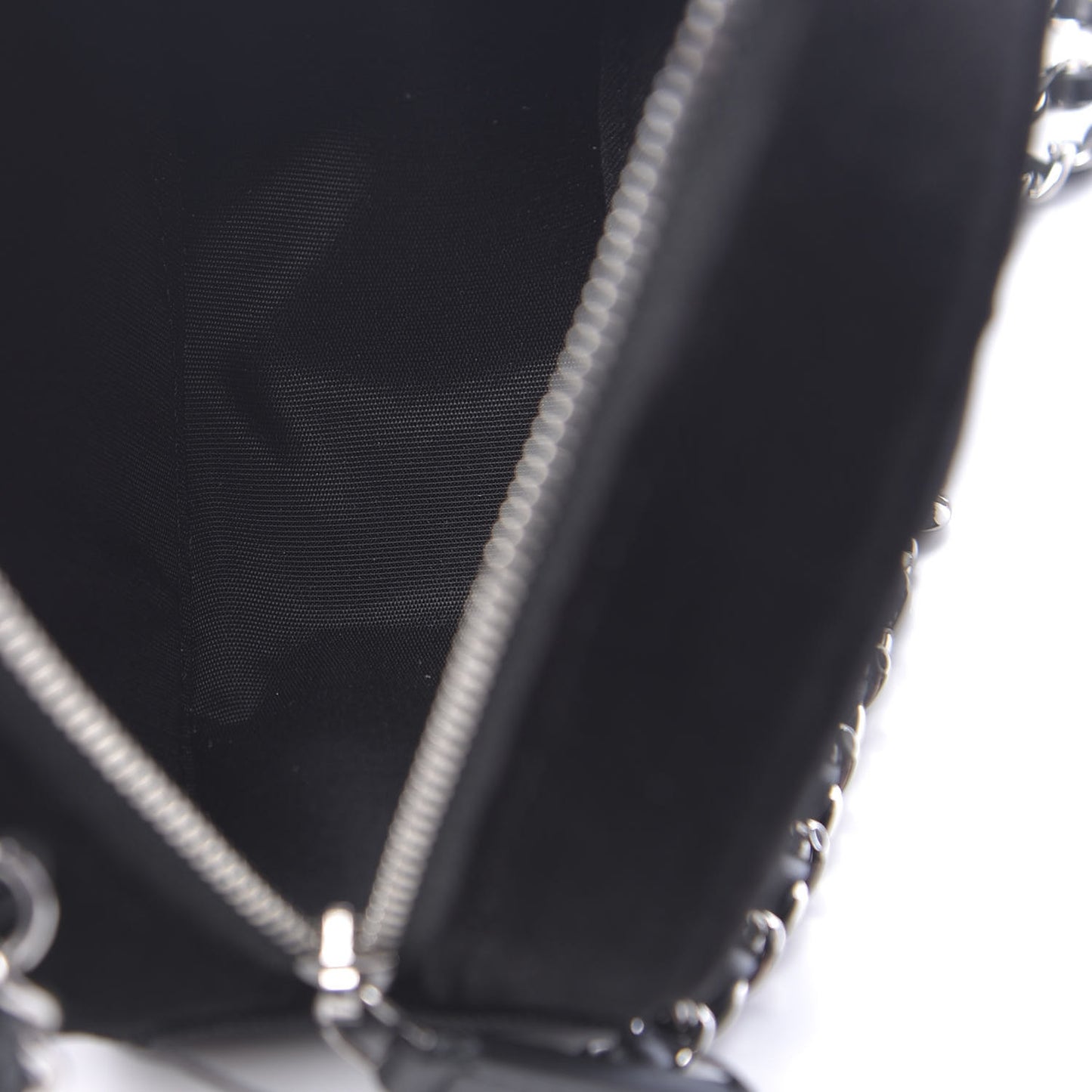 Velvet Camellia Round Clutch With Chain Black