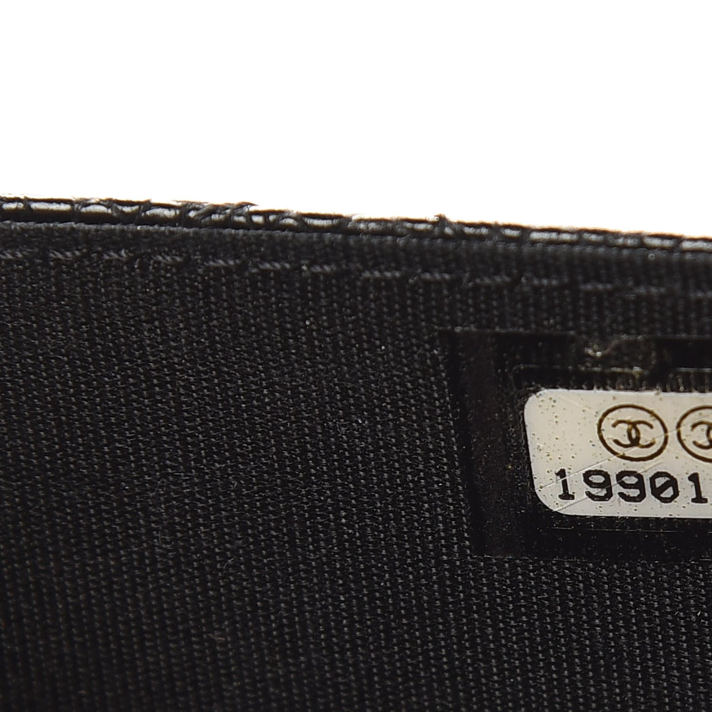 Caviar Quilted Medium Boy Flap Wallet Black