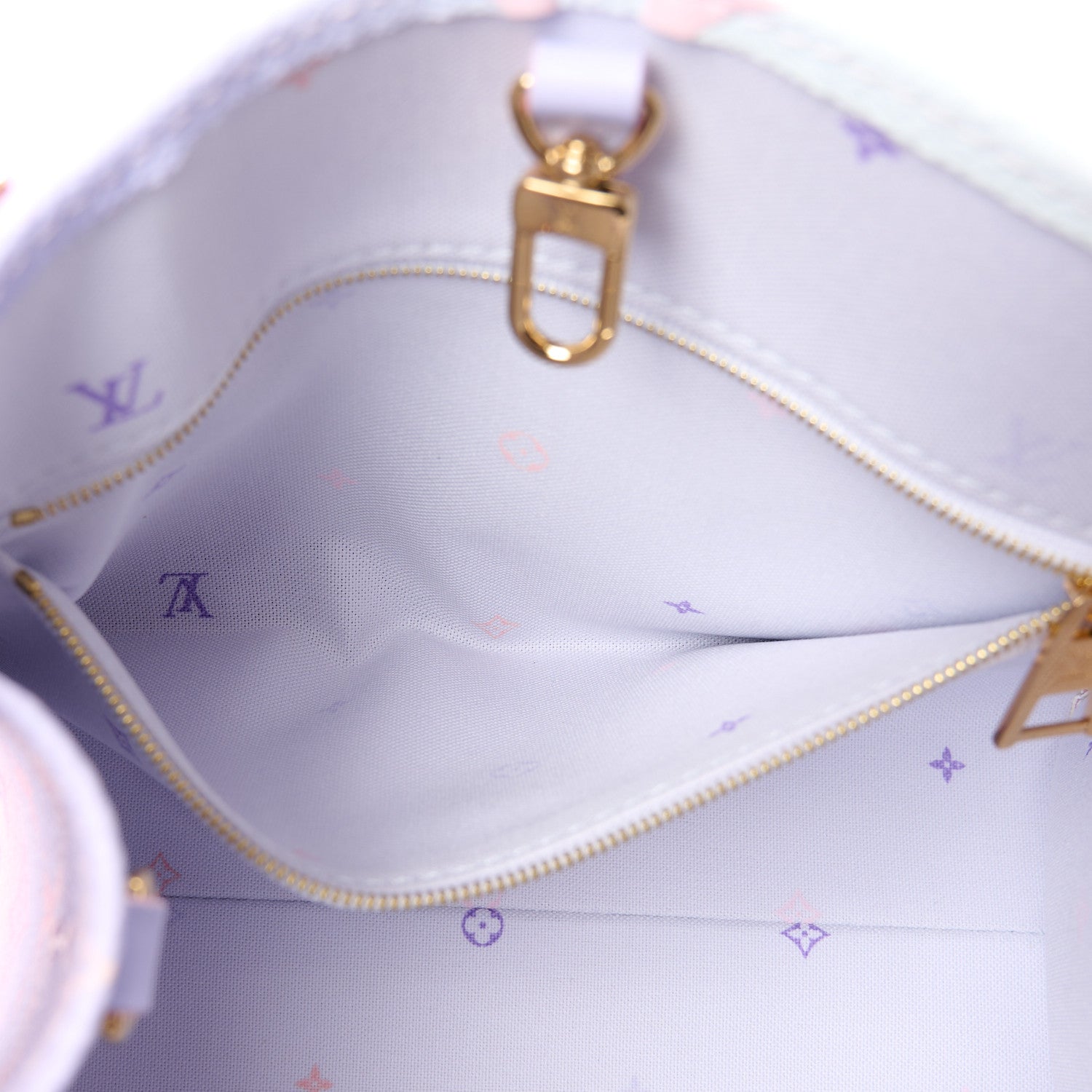 Louis Vuitton Monogram Giant Spring In The City Onthego PM Sunrise Pastel 6 of 13