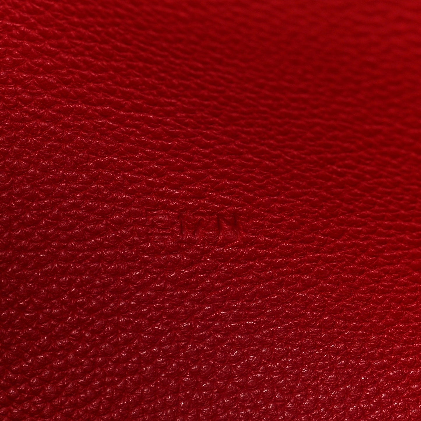 Togo Dogon Duo Wallet Rouge Casaque