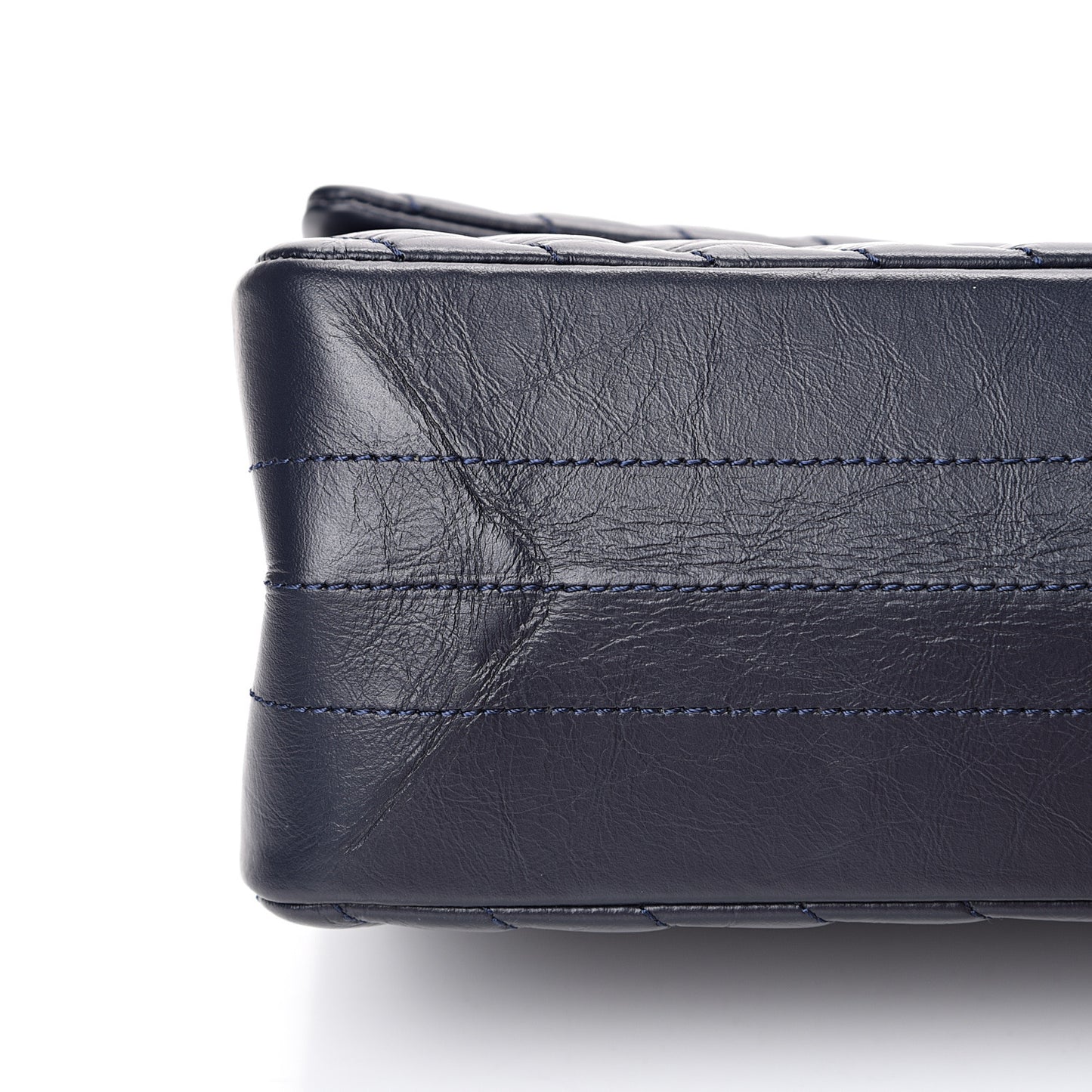 Aged Calfskin Chevron Quilted 2.55 Reissue 226 Flap Navy Blue