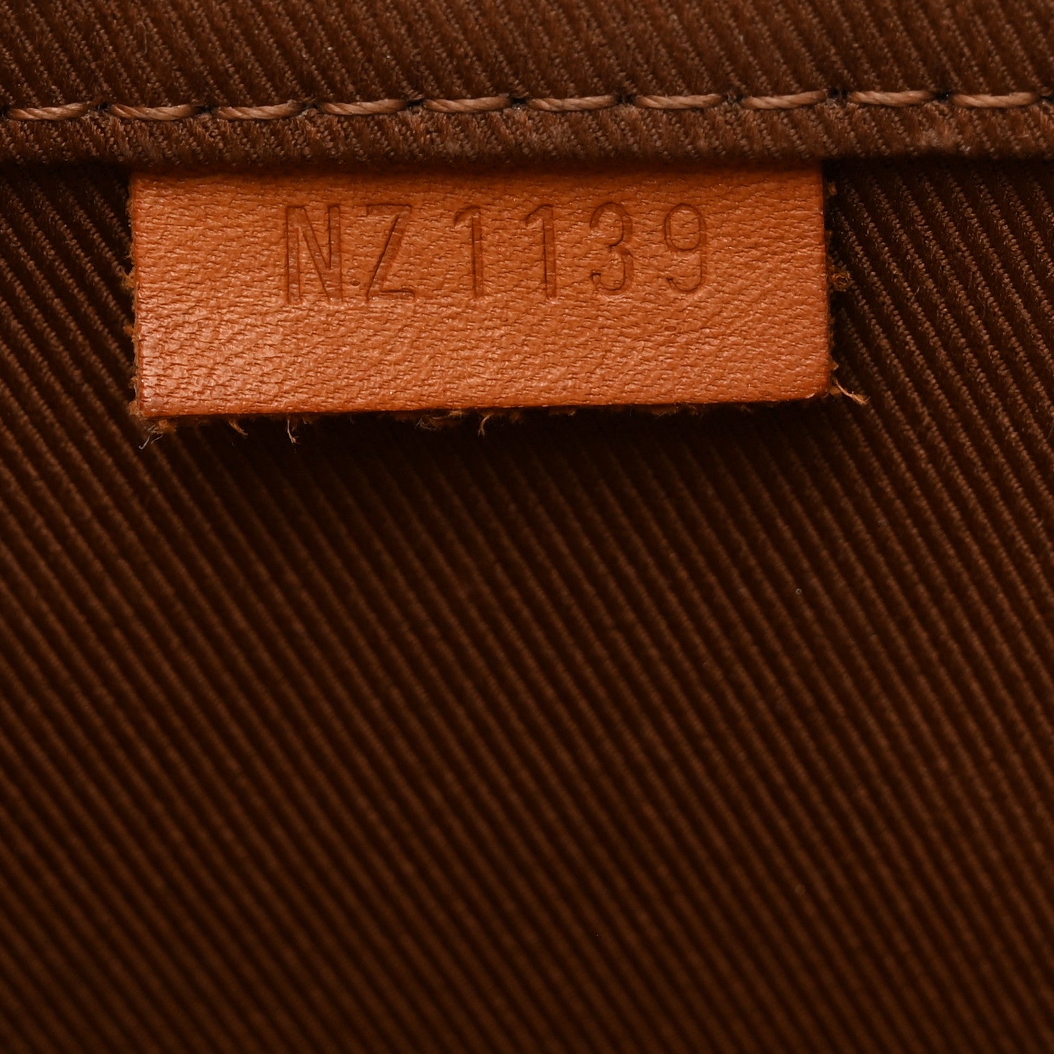 Louis Vuitton Monogram Packing Cube PM 7 of 10