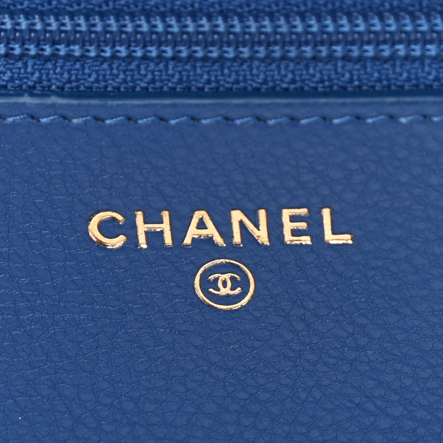 Grained Calfskin Quilted Label Click Flap Wallet On Chain WOC Blue