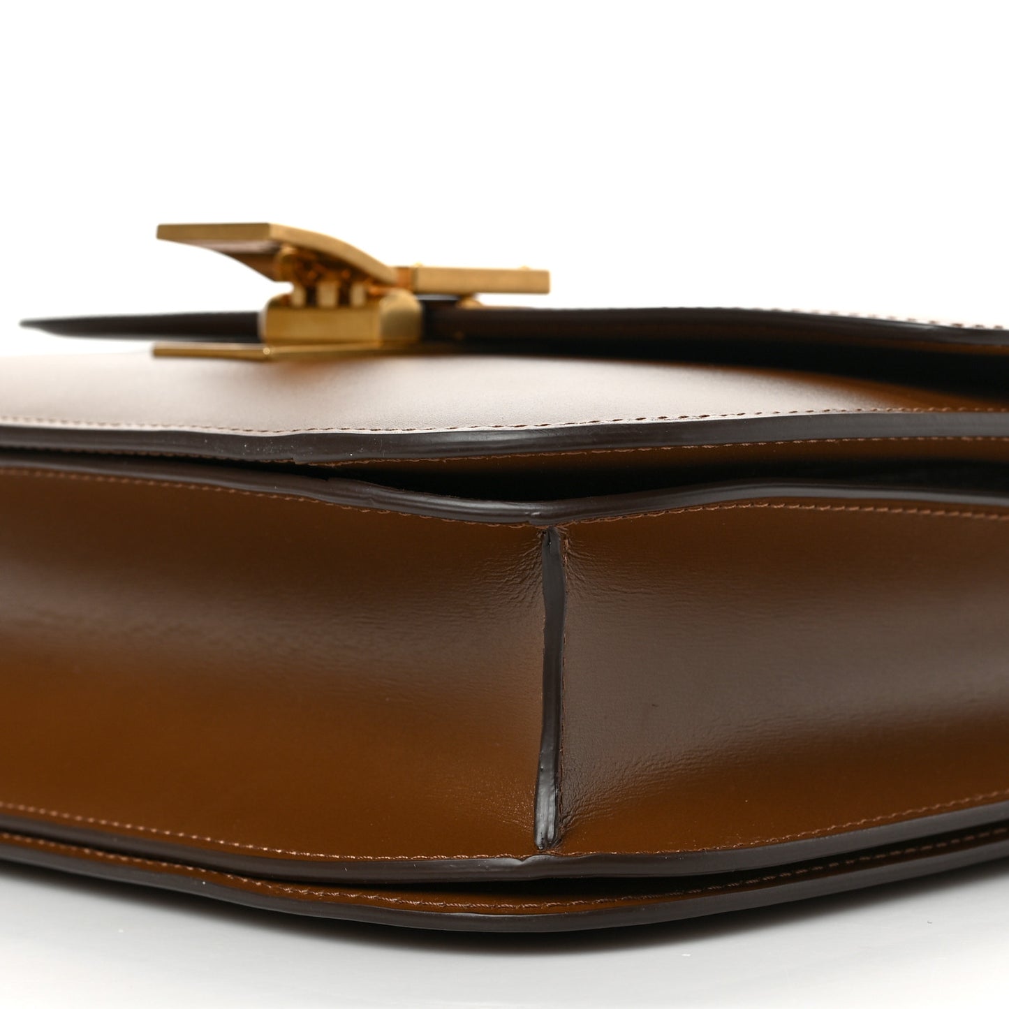 Box Calfskin Medium Classic Box Flap Bag Camel
