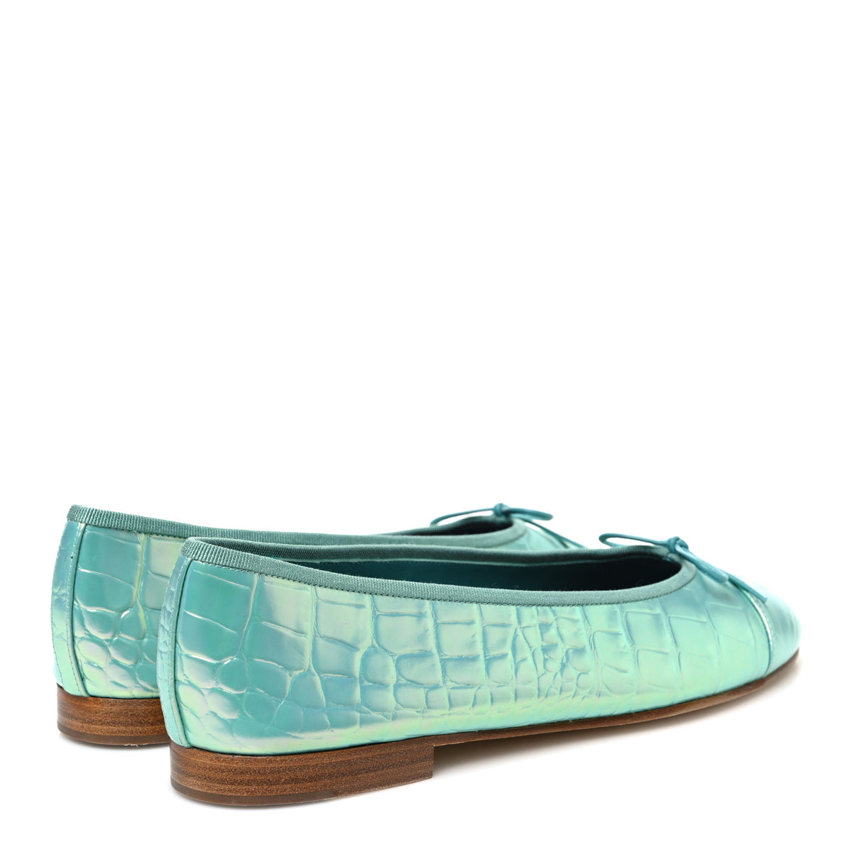 Iridescent Calfskin Crocodile Embossed Ballerina Flats 41 Green