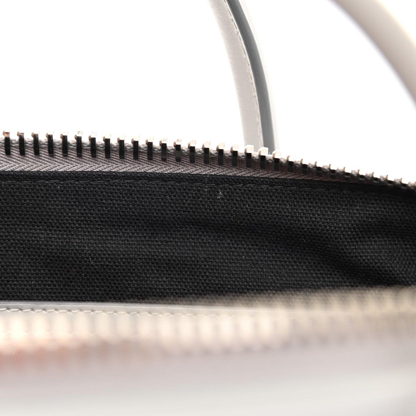 Shiny Lord Calfskin Medium Antigona Pearl Grey