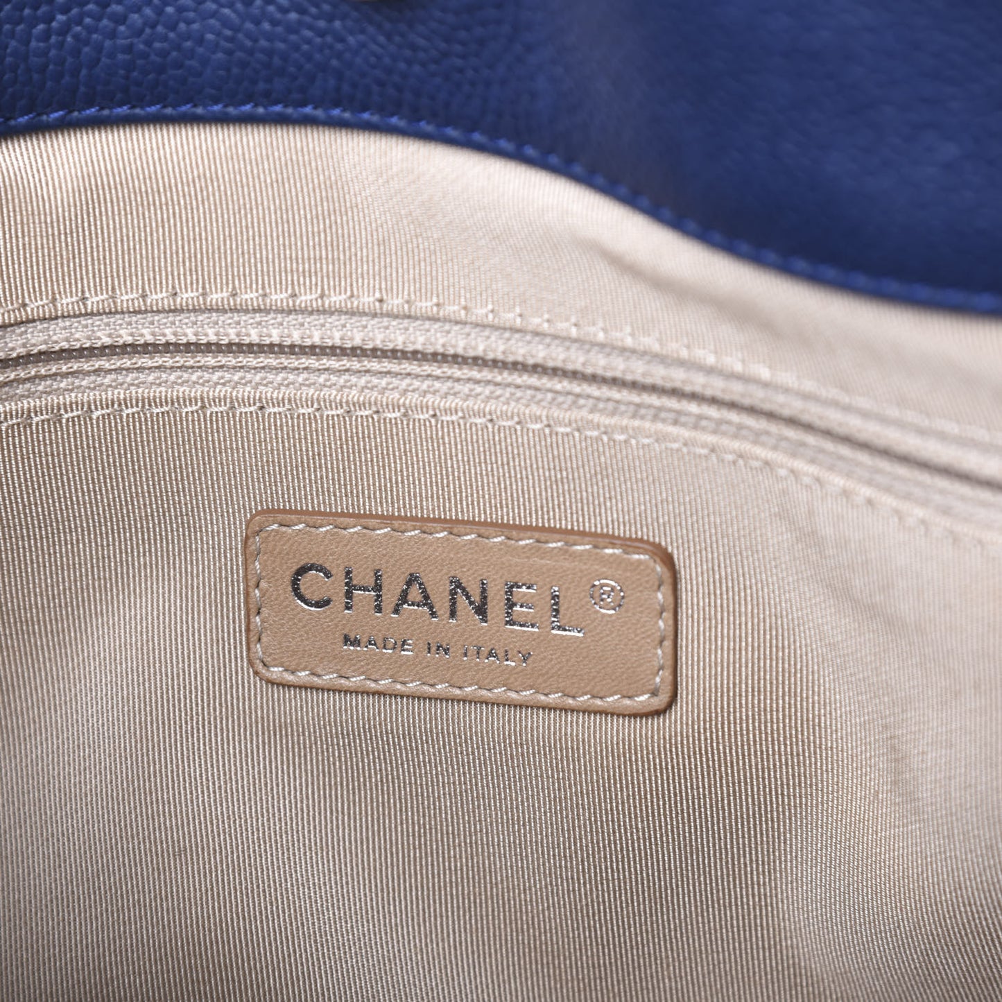Caviar Quilted Expandable Zip Shoulder Bag Blue