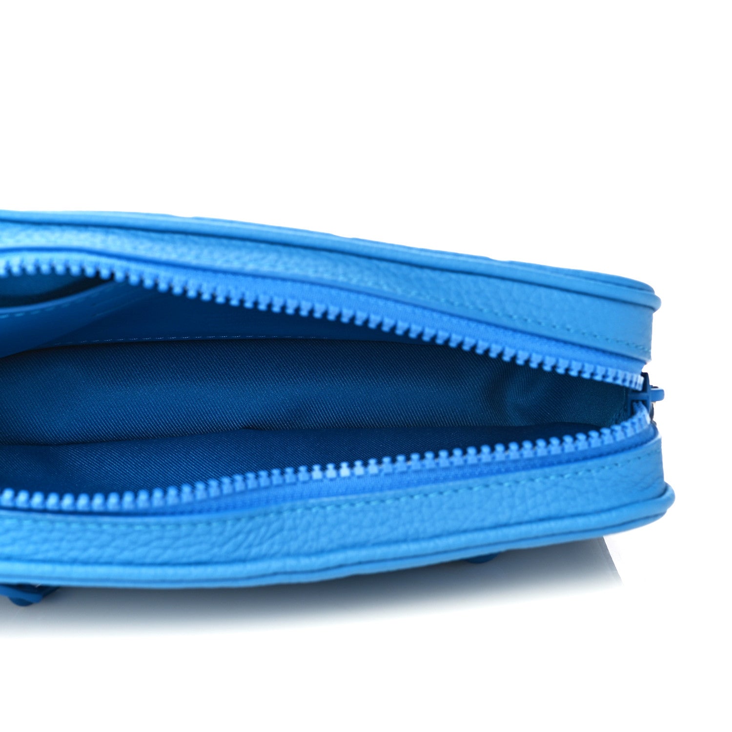 Louis Vuitton Taurillon Monogram Pochette Volga Blue 5 of 11