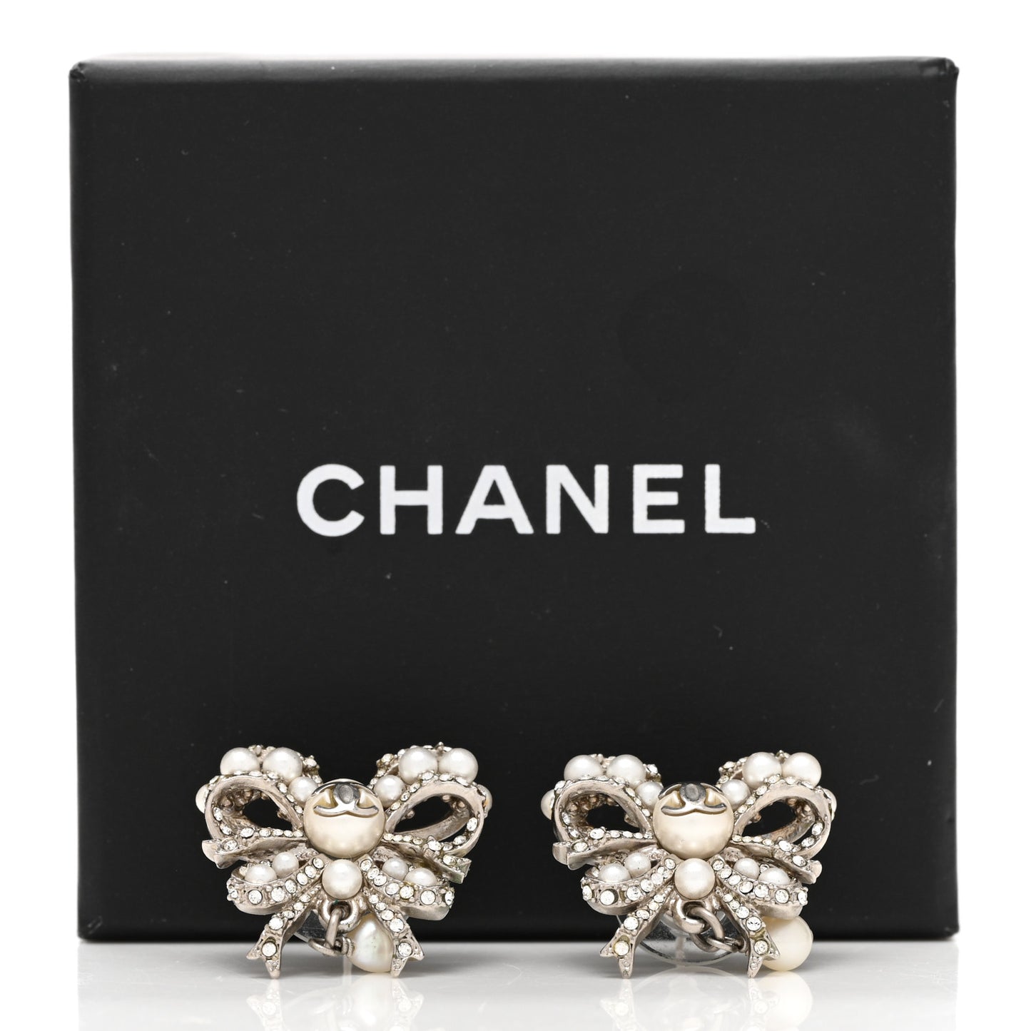 Crystal Pearl Bow CC Earrings Silver