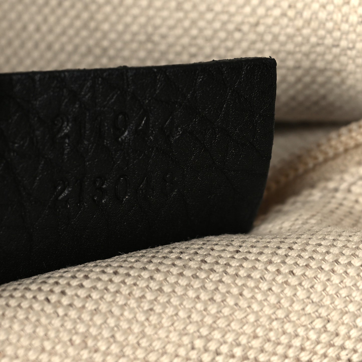 Calfskin Medium Sukey Tote Black