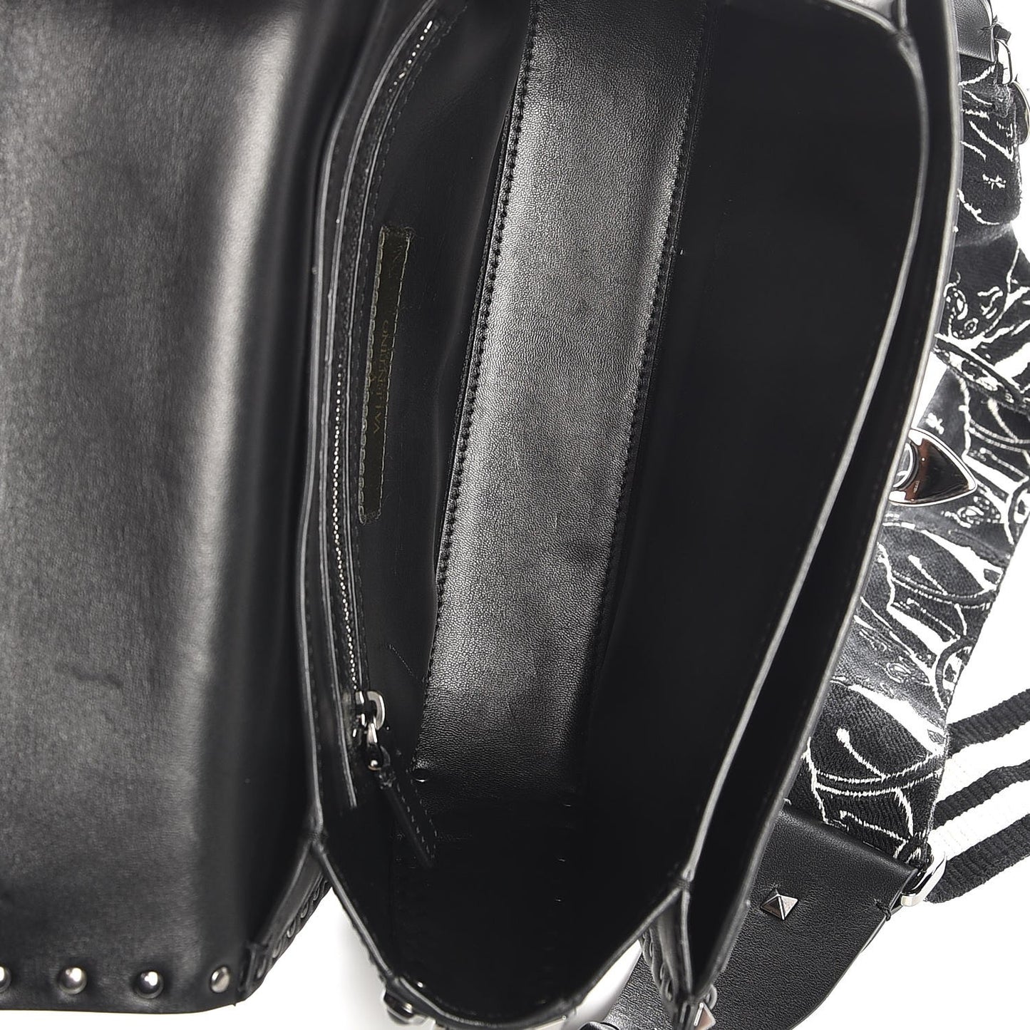 Calfskin Panther Medium Guitar Strap Rockstud Rolling Flap Saddle Bag Black