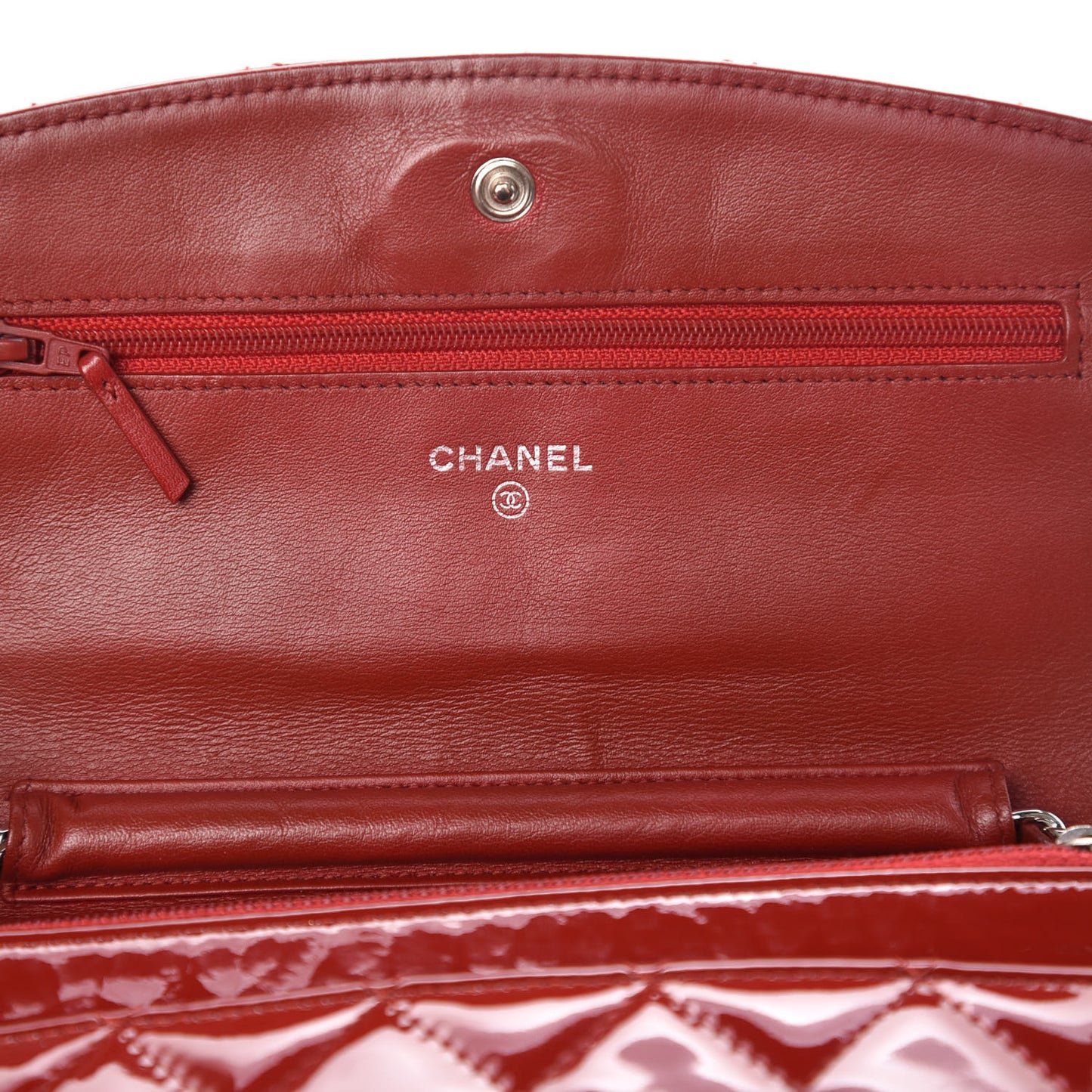 Patent Quilted Brilliant Wallet On Chain WOC Red