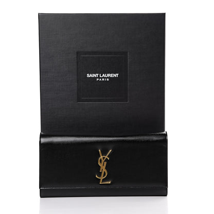 Saint Laurent Grain De Poudre Monogram Cassandre Clutch Black 9 of 9