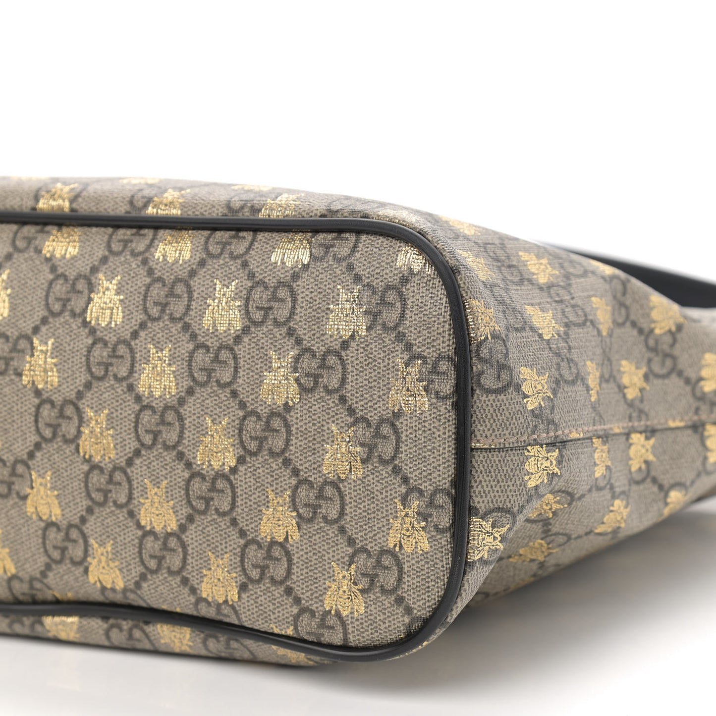 Soft GG Supreme Monogram Bees Small Crossbody Tote Beige Oro Black
