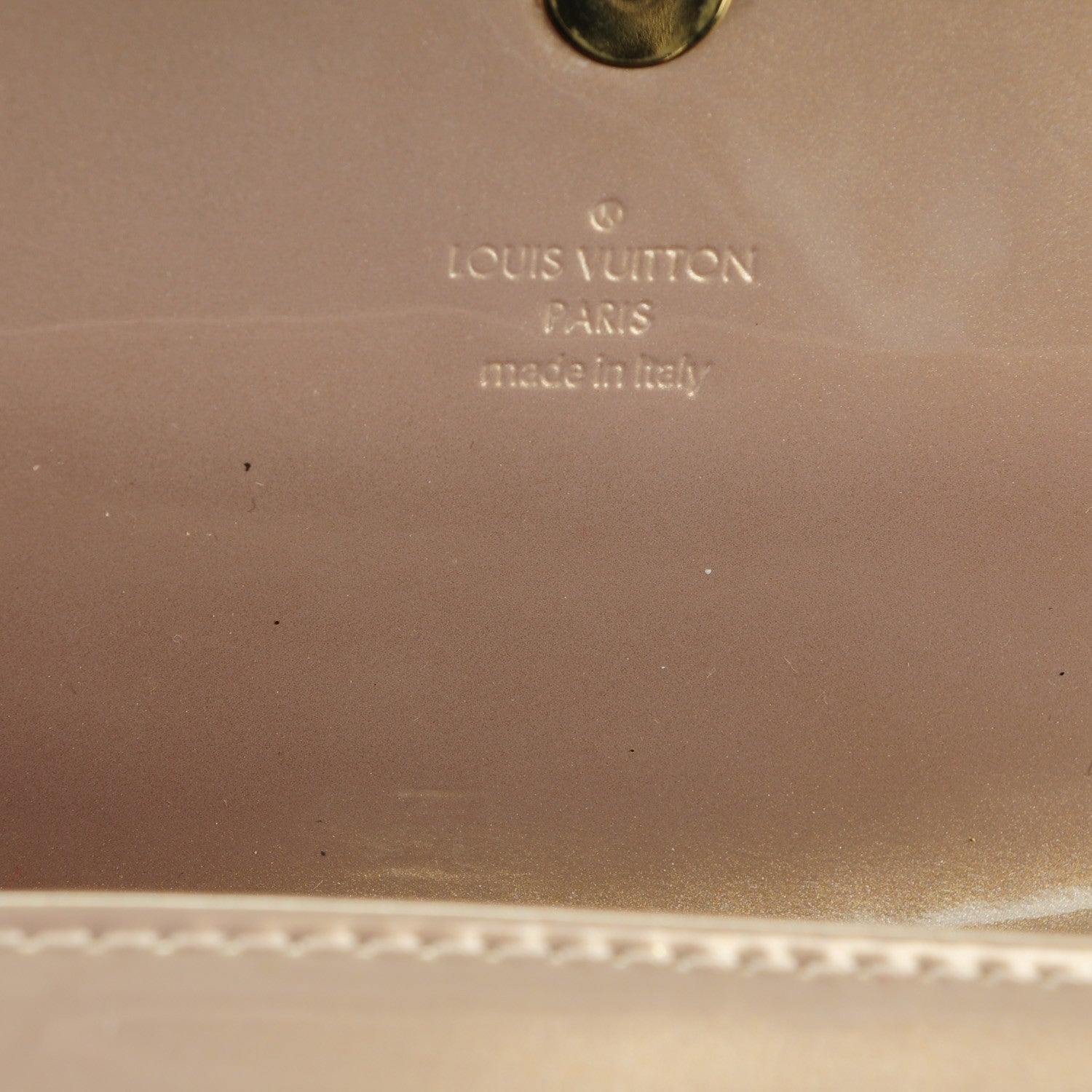 Louis Vuitton Patent Sobe Clutch Beige Poudre 6 of 7