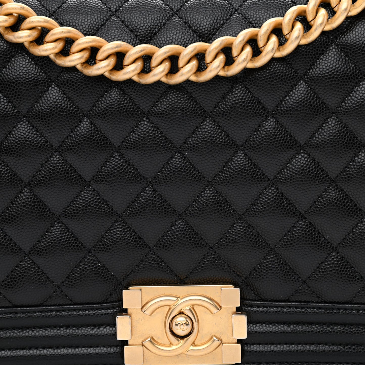 Caviar Quilted New Medium Boy Flap Black