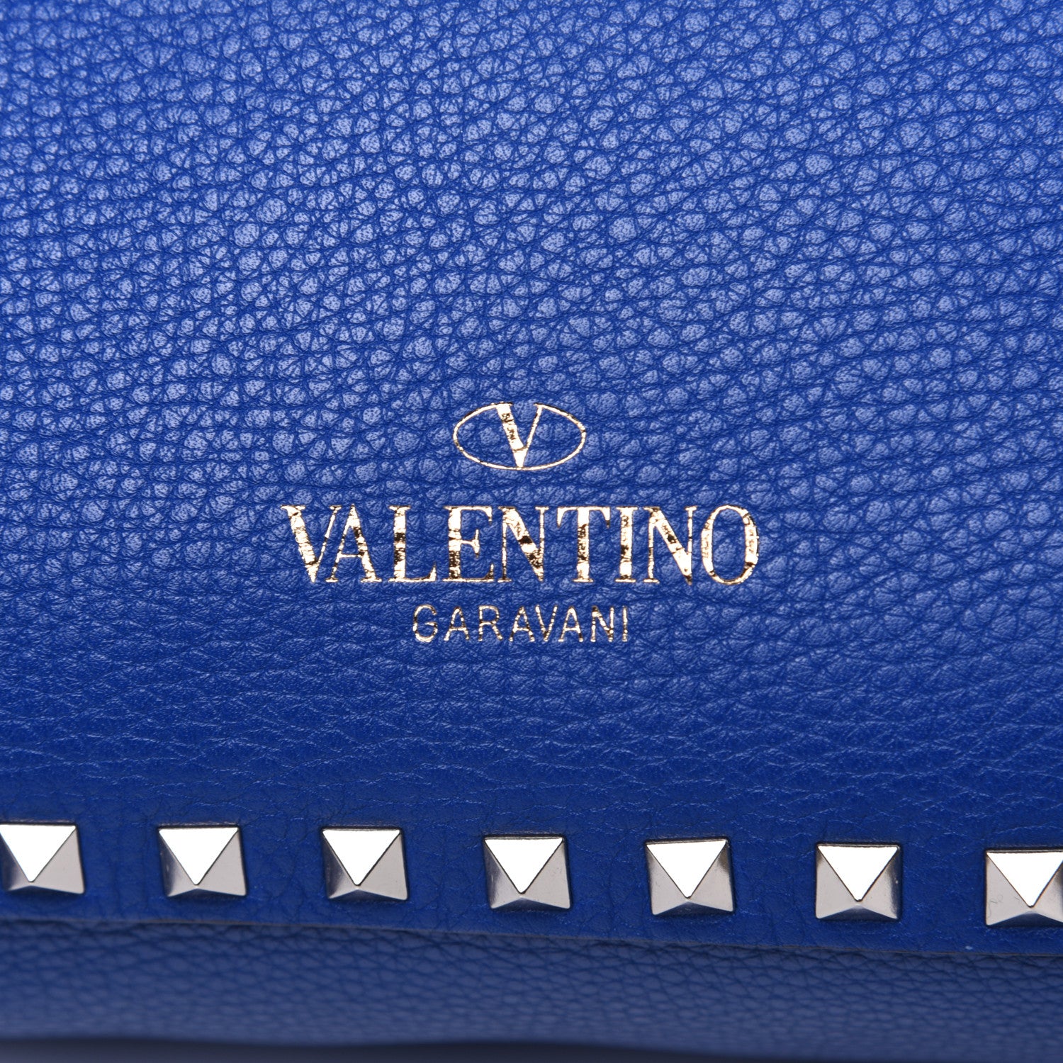 Valentino Garavani Pebbled Calfskin Small Rockstud Flip-Lock Messenger Bag Blu Delft 10 of 13