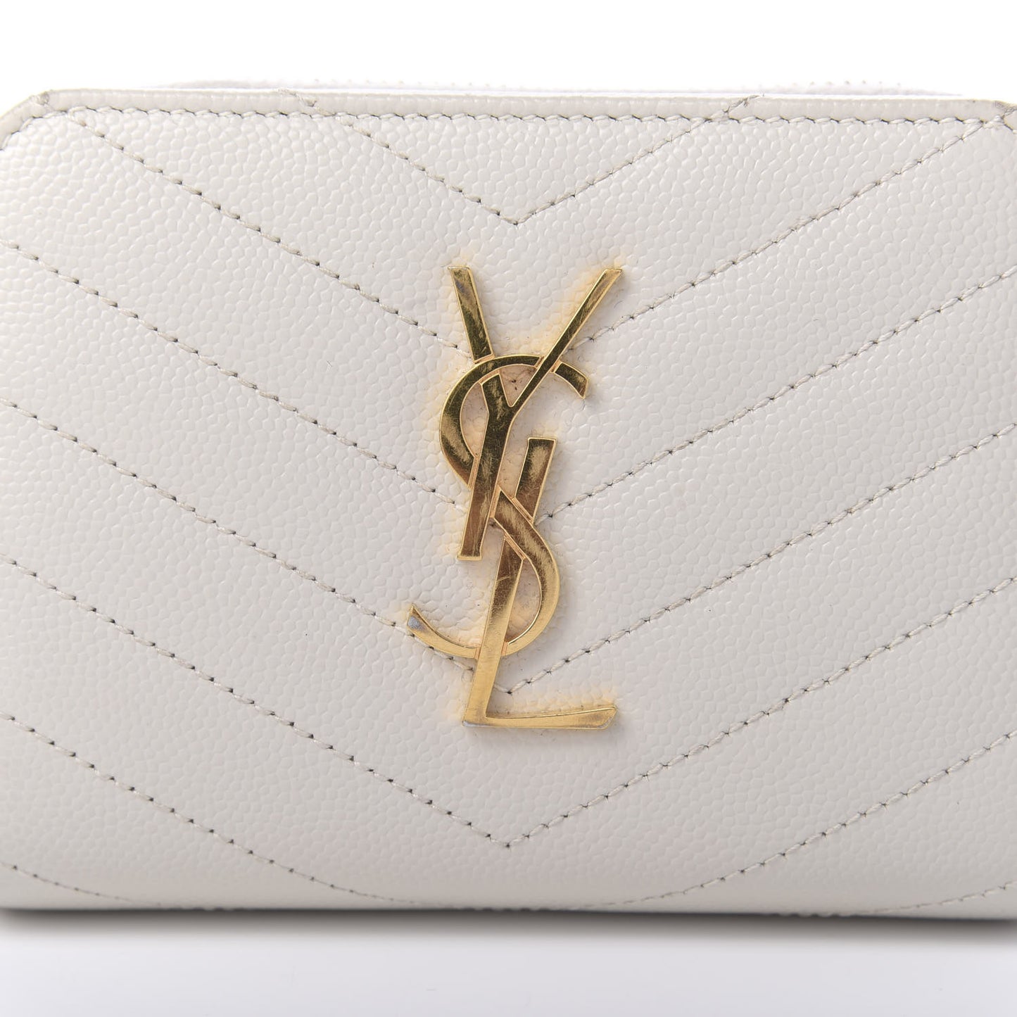 Grain De Poudre Matelasse Chevron Monogram Compact Zip Around Wallet Crema Soft