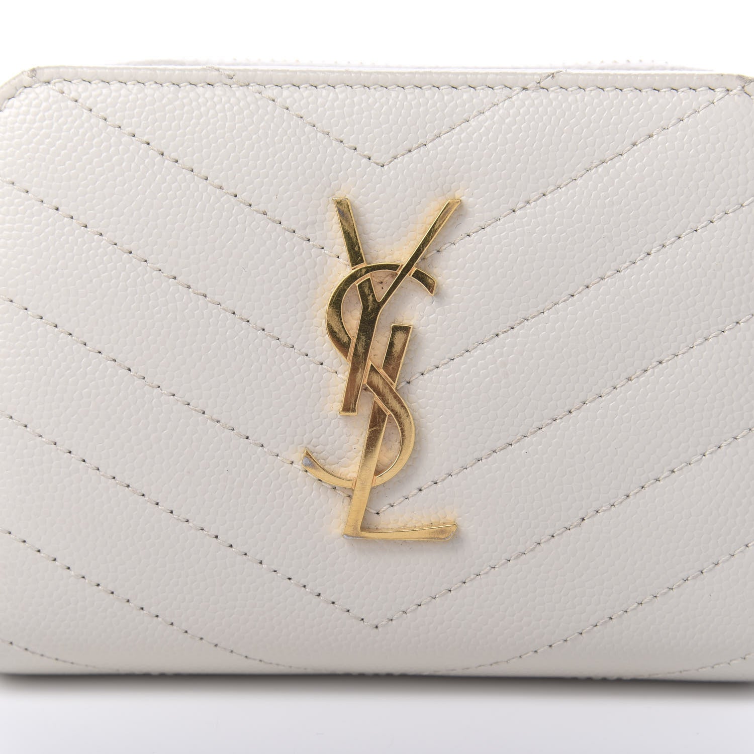 Saint Laurent Grain De Poudre Matelasse Chevron Monogram Compact Zip Around Wallet Crema Soft 9 of 10