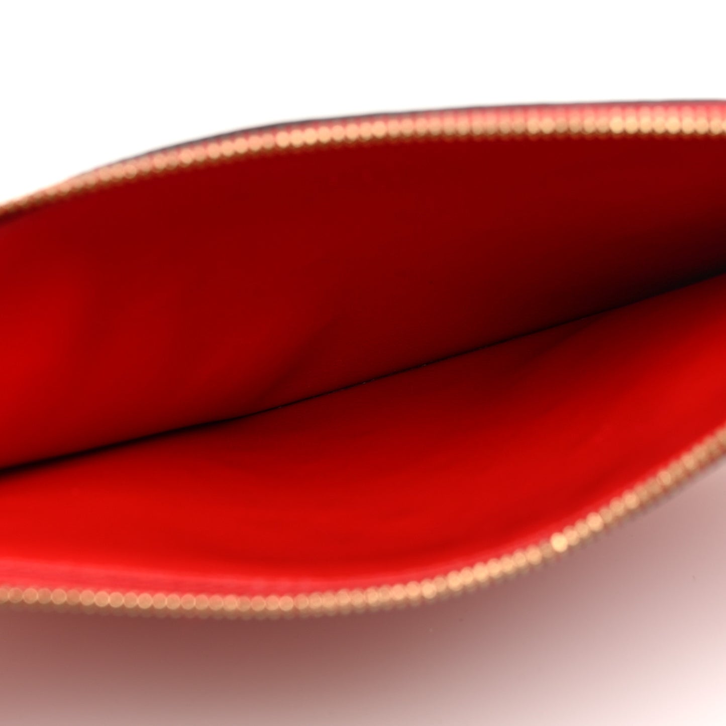 Empreinte Felicie Chain Wallet Zippered Insert Scarlet