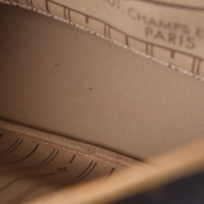 Louis Vuitton Monogram Neverfull PM 8 of 19