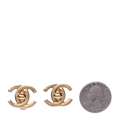 Chanel Metal CC Turnlock Clip On Earrings Gold 2 of 6