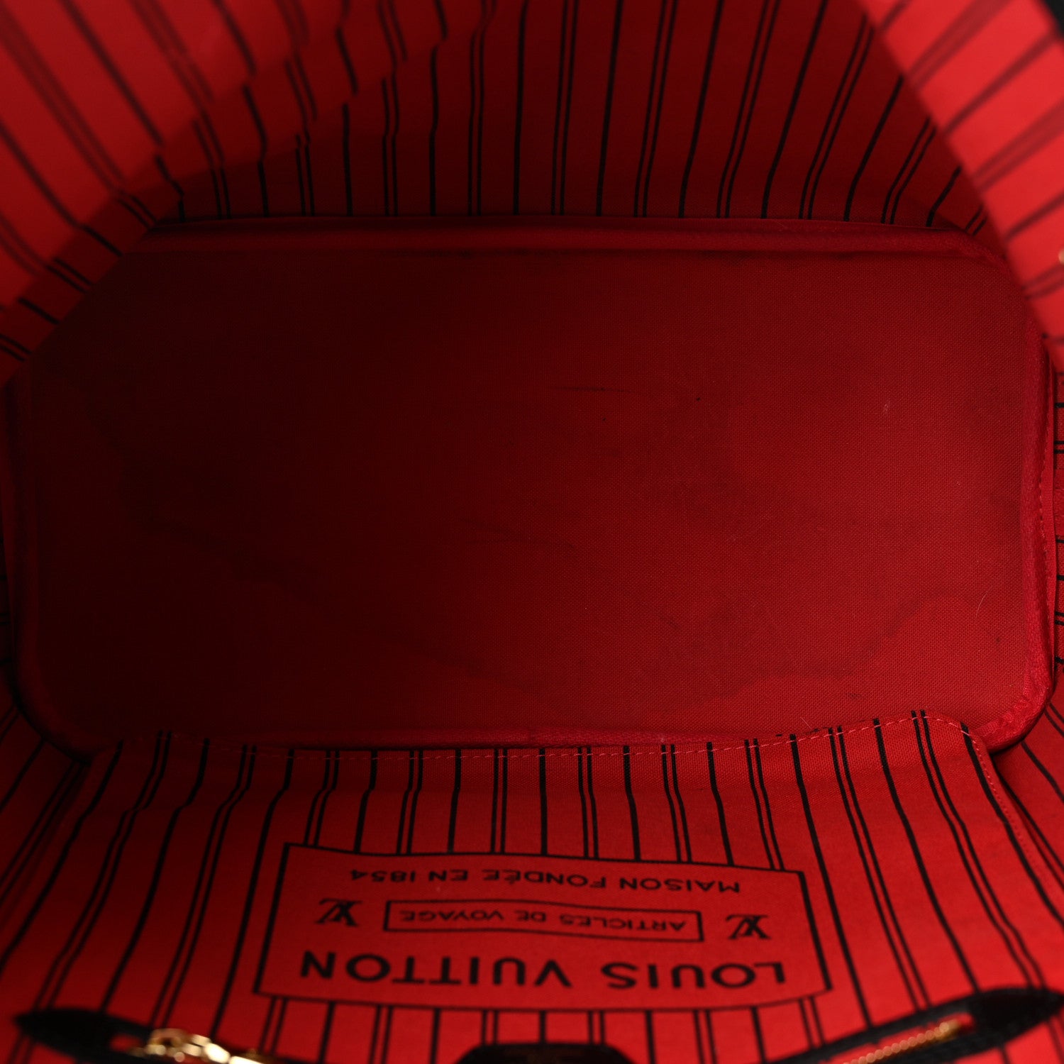 Louis Vuitton Monogram World Tour Neverfull MM 5 of 8