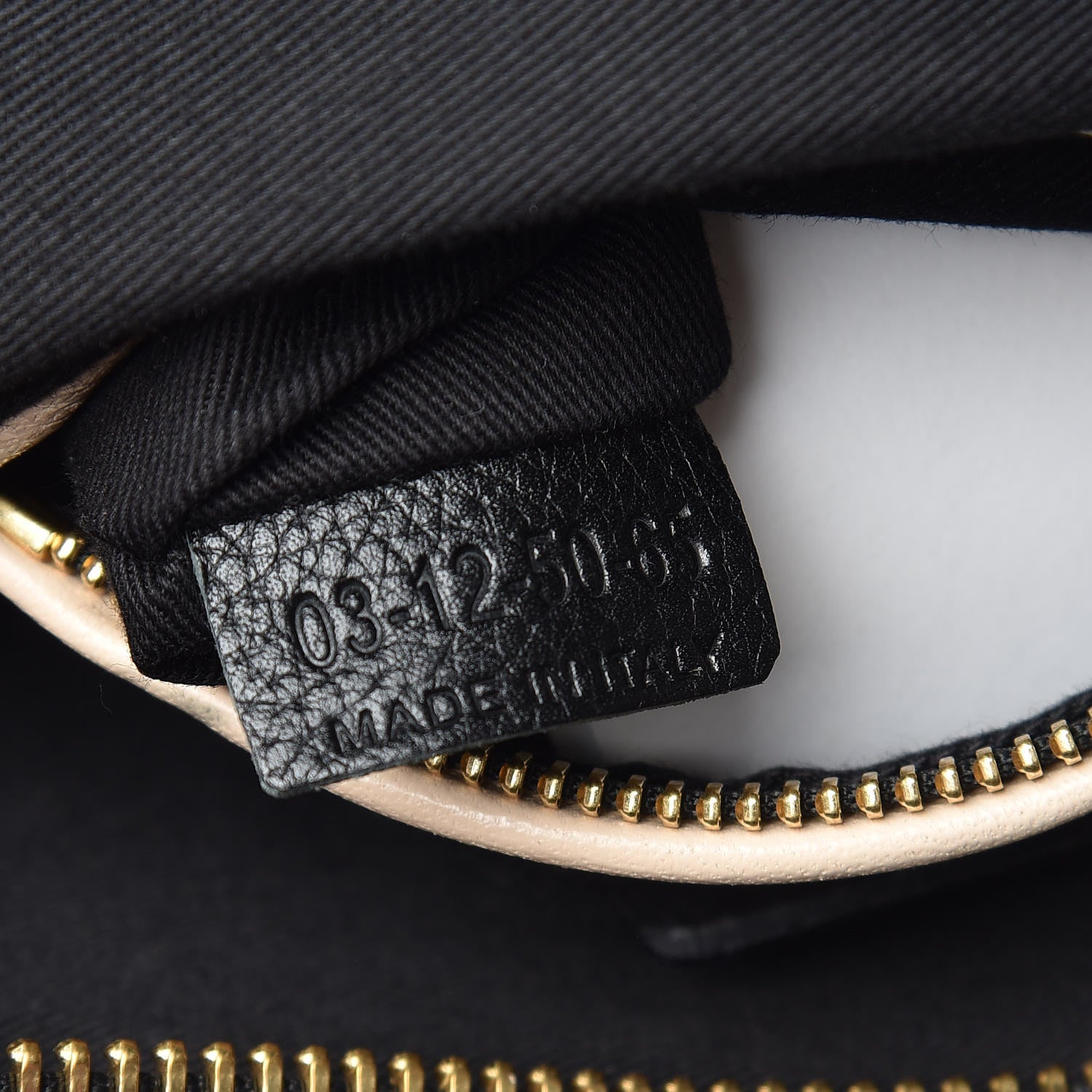 Chloe Calfskin Small Paraty Black 8 of 15