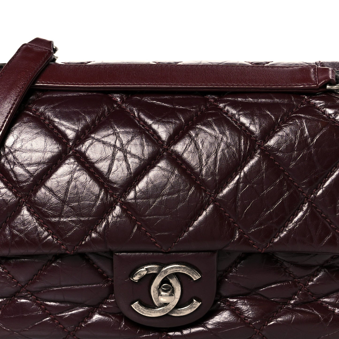 Aged Calfskin Medium New Portobello Flap Burgundy
