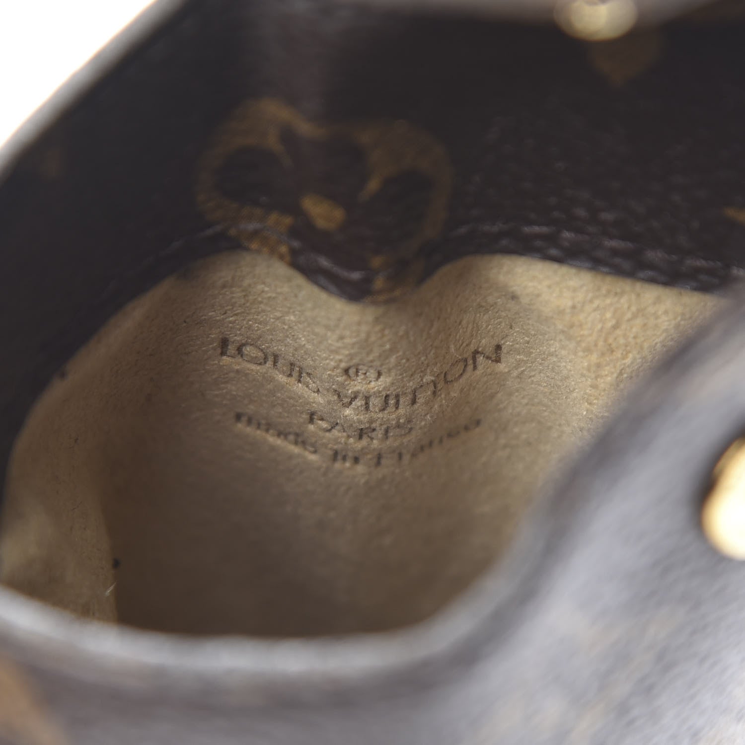 Louis Vuitton Monogram Sunglasses Case MM 6 of 13