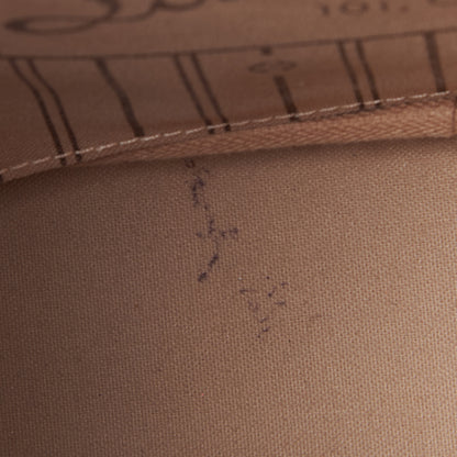 Louis Vuitton Monogram Neverfull MM 9 of 11