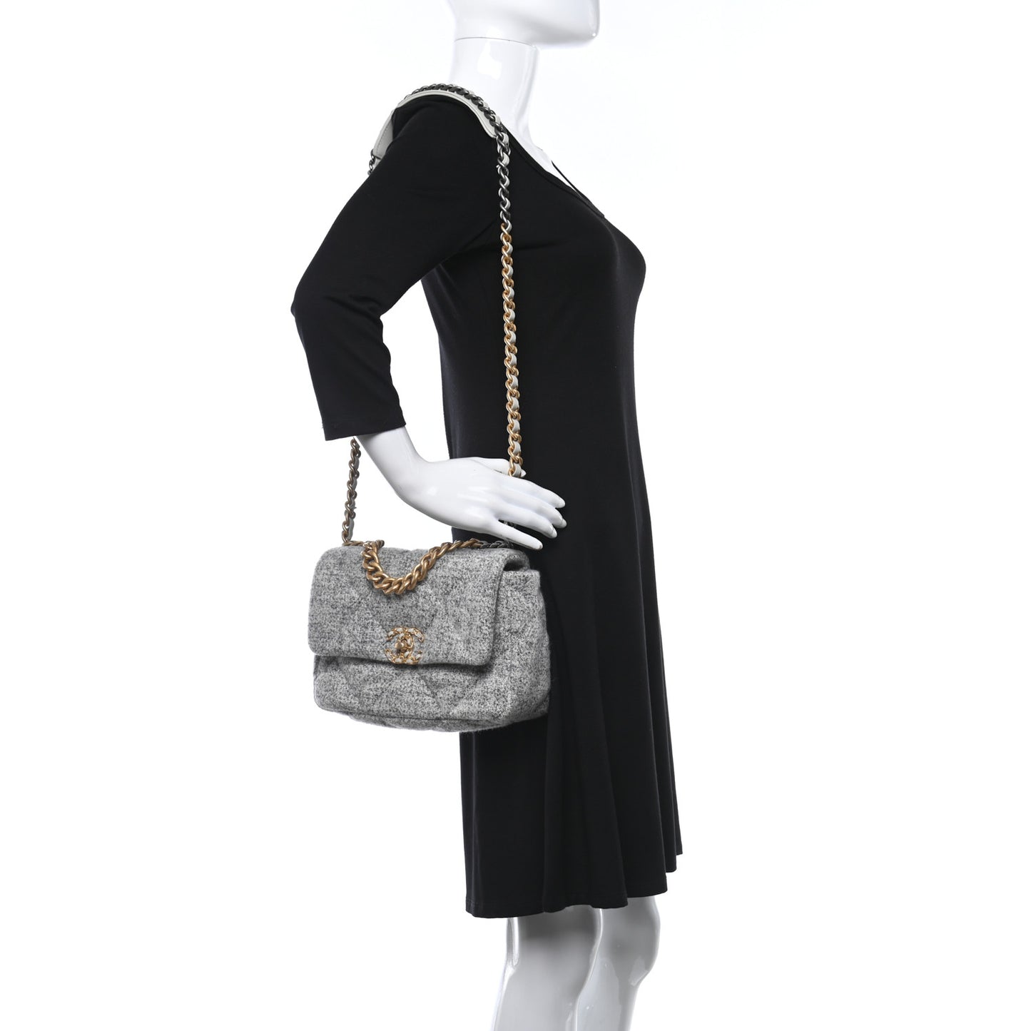Tweed Quilted Medium Chanel 19 Flap Grey Ecru