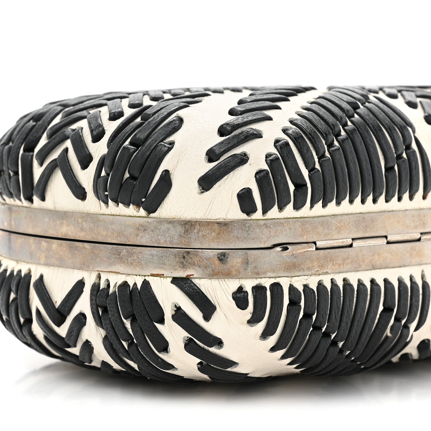 Alexander McQueen Calfskin Whipstitch Britannia Skull Box Clutch White Black 9 of 10