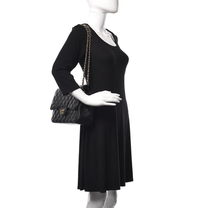 Chanel Caviar Quilted Jumbo Double Flap Black 2 of 11